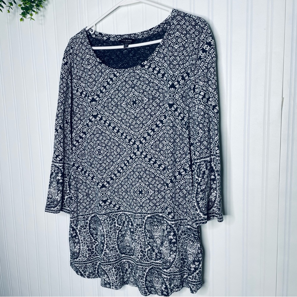 Lucky Brand Plus Size boho blue and white print paisley pattern shirt size 1X